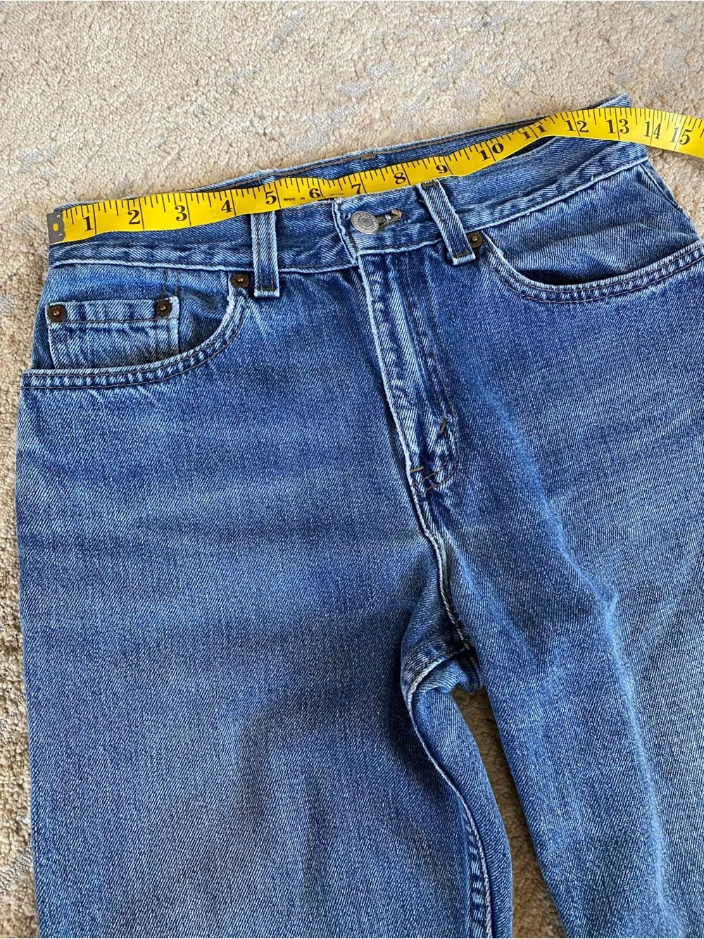 Levi’s 577 Lower Rise Loose Fit Vintage Classic Straight-Leg Jeans Medium Wash:4